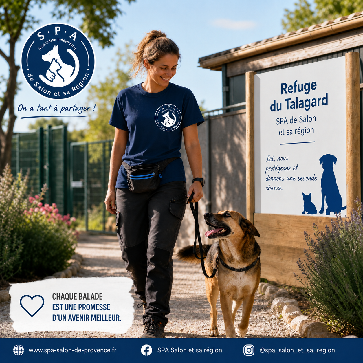 Membre de la SPA de Salon-de-Provence et sa Région accompagnant un chien au refuge du Talagard